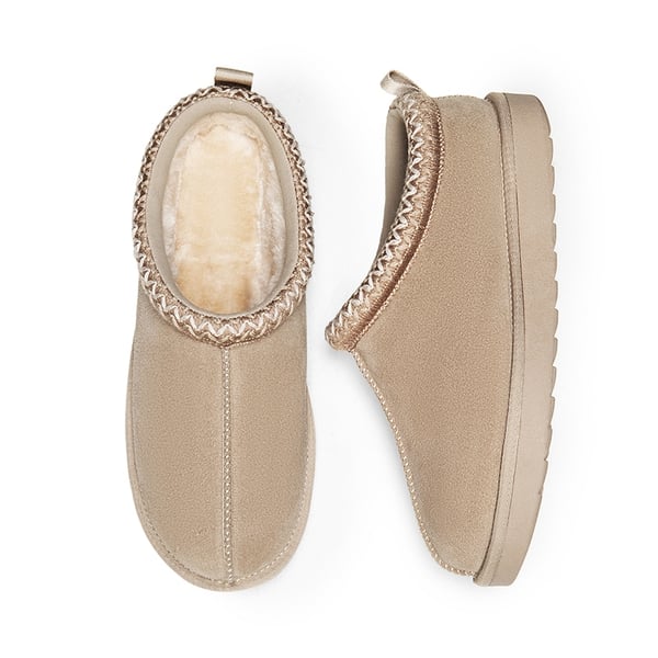 Viral Fleece Boots